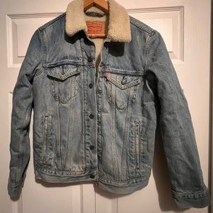 Levi Strauss Sherpa lined jean jacket Levi’s